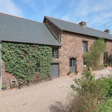 Iffendic Domaine Du Val Ory Bed & Breakfast エクステリア 写真